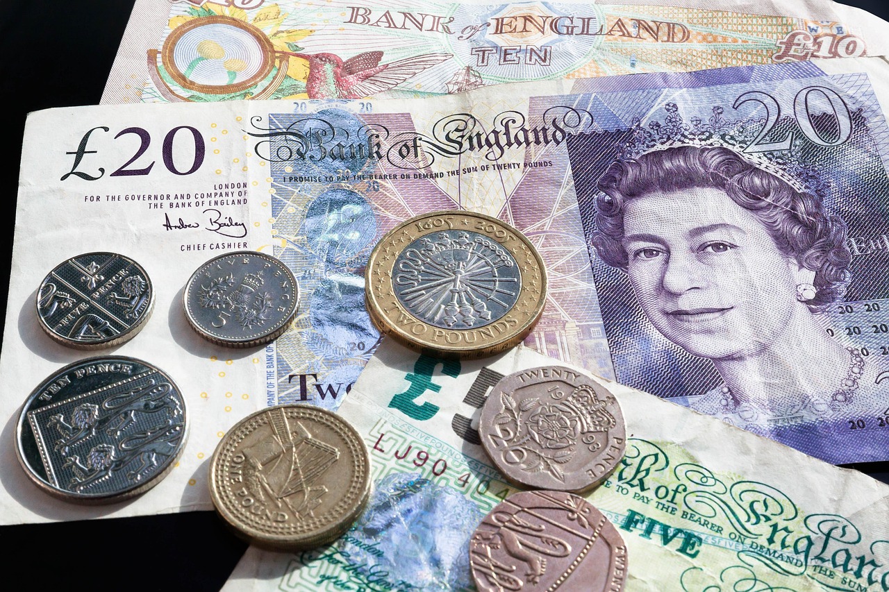 定期預金より投資は本当に効果ある？