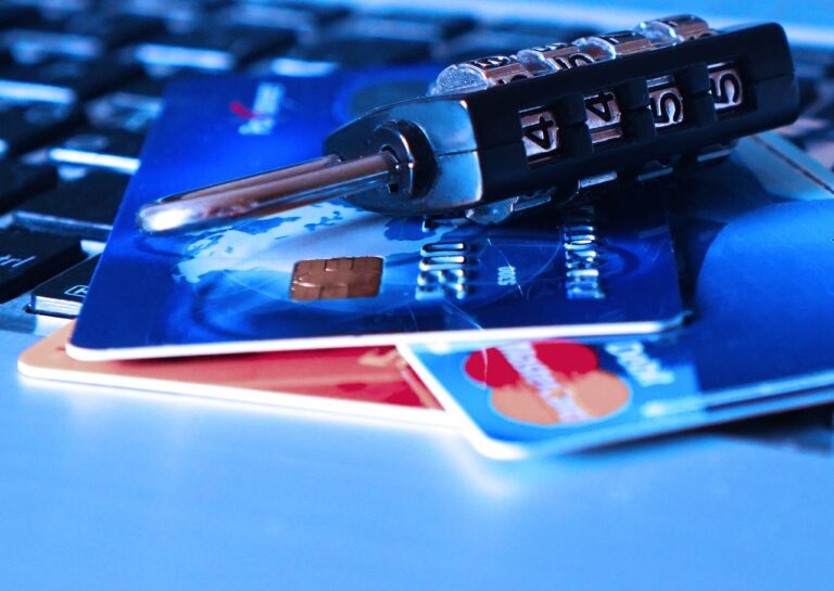 クレジットカードの積立はどれがいい？